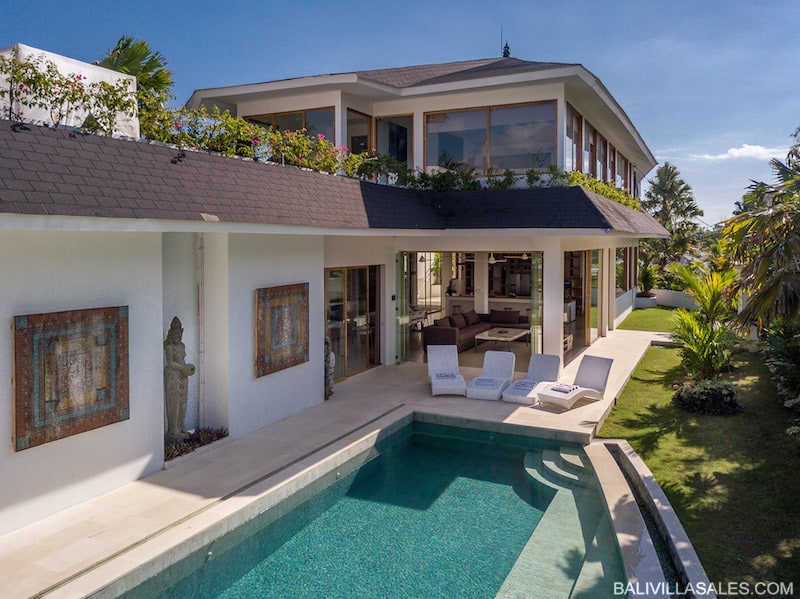 Stunning 5 bedroom villa berawa beach