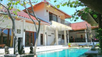 Villa de 3 quartos em propriedade livre em área tranquila para Jimbaran