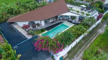 Stunning well designed 5 bedroom villa for sale leasehold in North Canggu.
