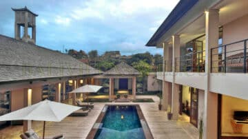 Une villa privée de luxe de quatre chambres à Jimbaran - Bali
