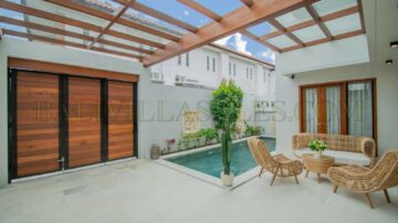 FREEHOLD VILLA IN A PRIME AREA OF SEMINYAK