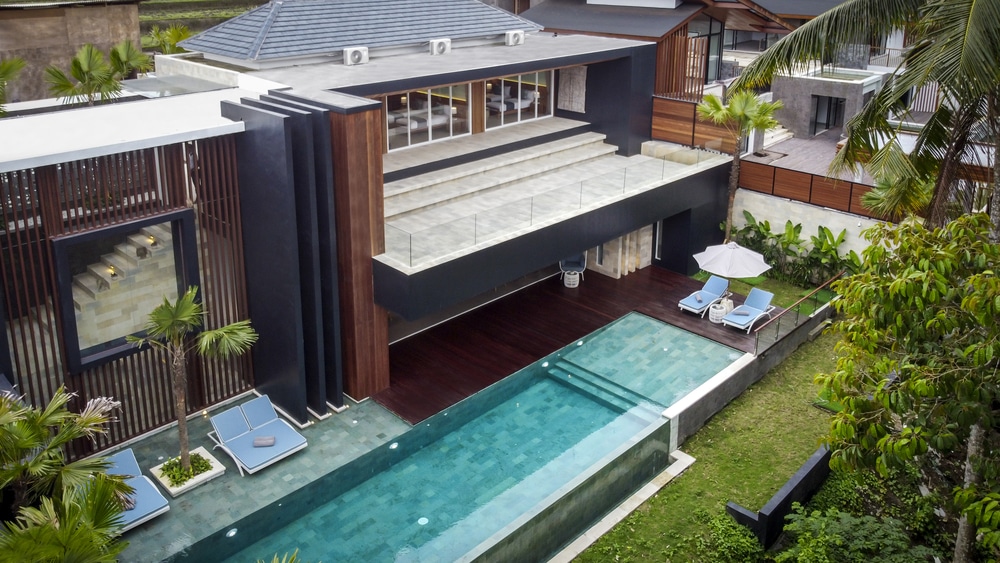 A TRANQUIL JUNGLE-VIEW MODERN 3 BEDROOMS VILLA IN TEGALLALANG – UBUD