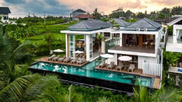 Ubud Luxury 6BR Villa with Jungle View