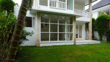 Elegante villa met 3 slaapkamers in Ubud: een mix van rust en modern comfort